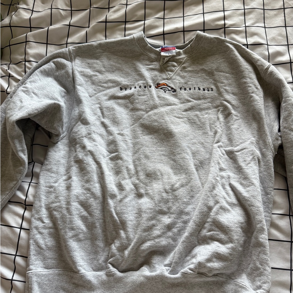 Men’s Grey Broncos Vintage Crewneck